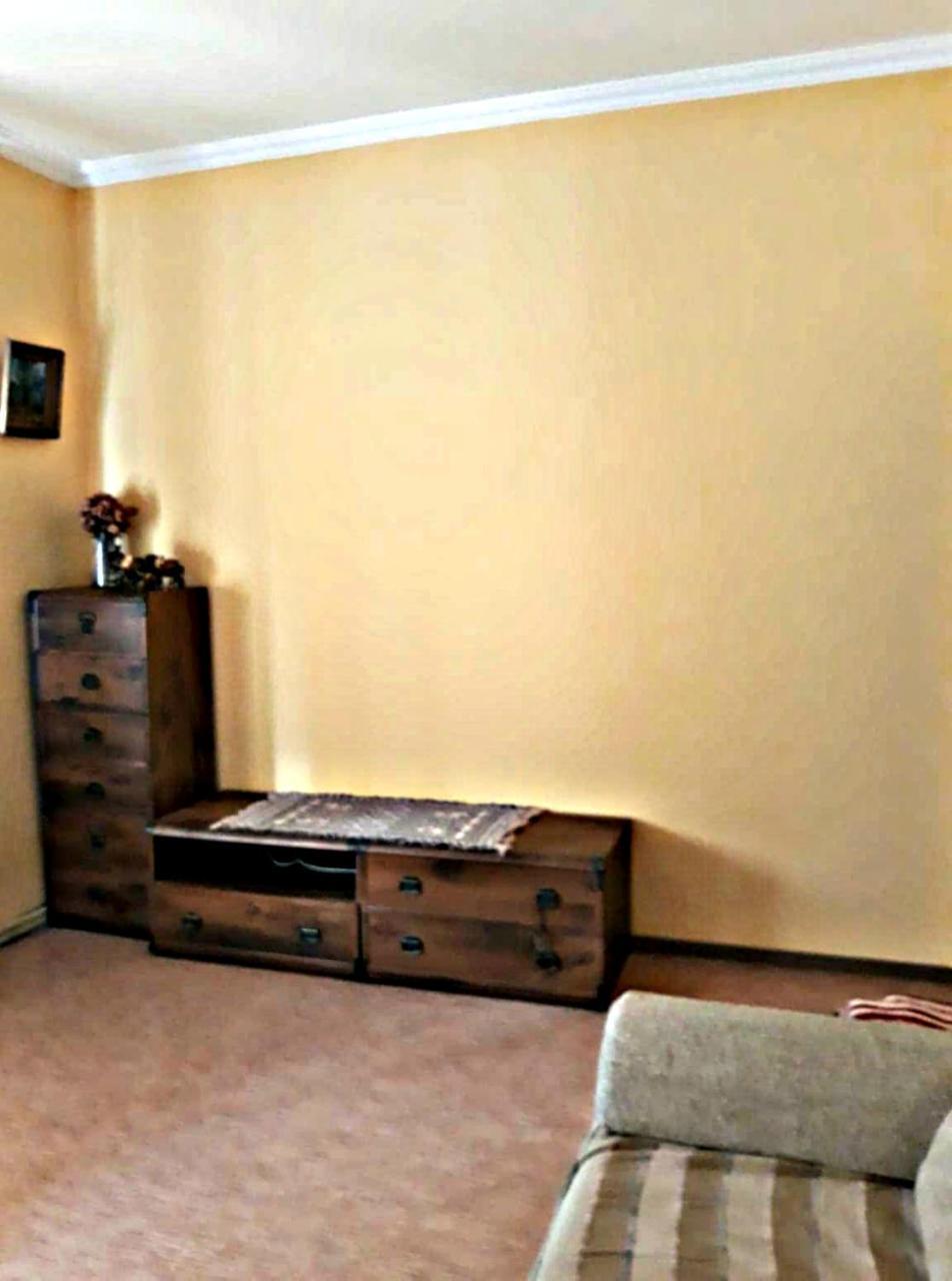 Apartment In The Historical City Center Çernivtsi Dış mekan fotoğraf